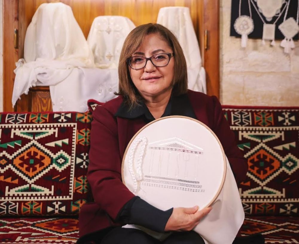 Fatma Şahin-i693a86bbcaafb.jpg